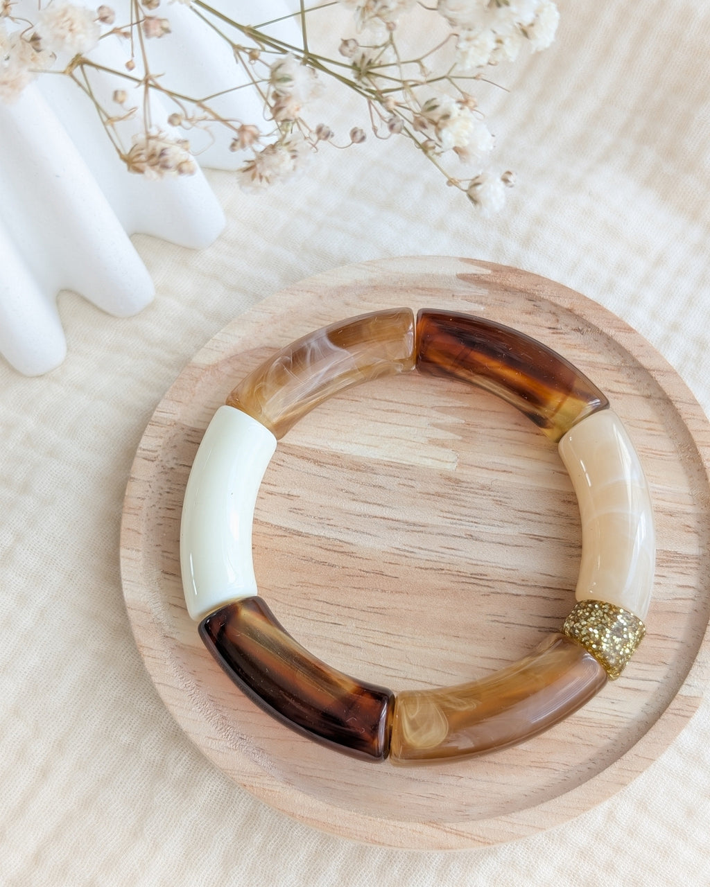 Bracelet perles tube ambré caramel créations La Tête dans les nétoiles