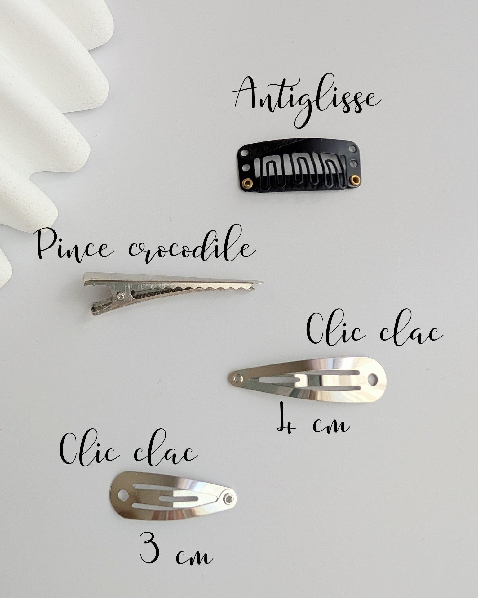 4 support attache barrette noeud Romie. Créations artisanales La Tête dans les nétoiles