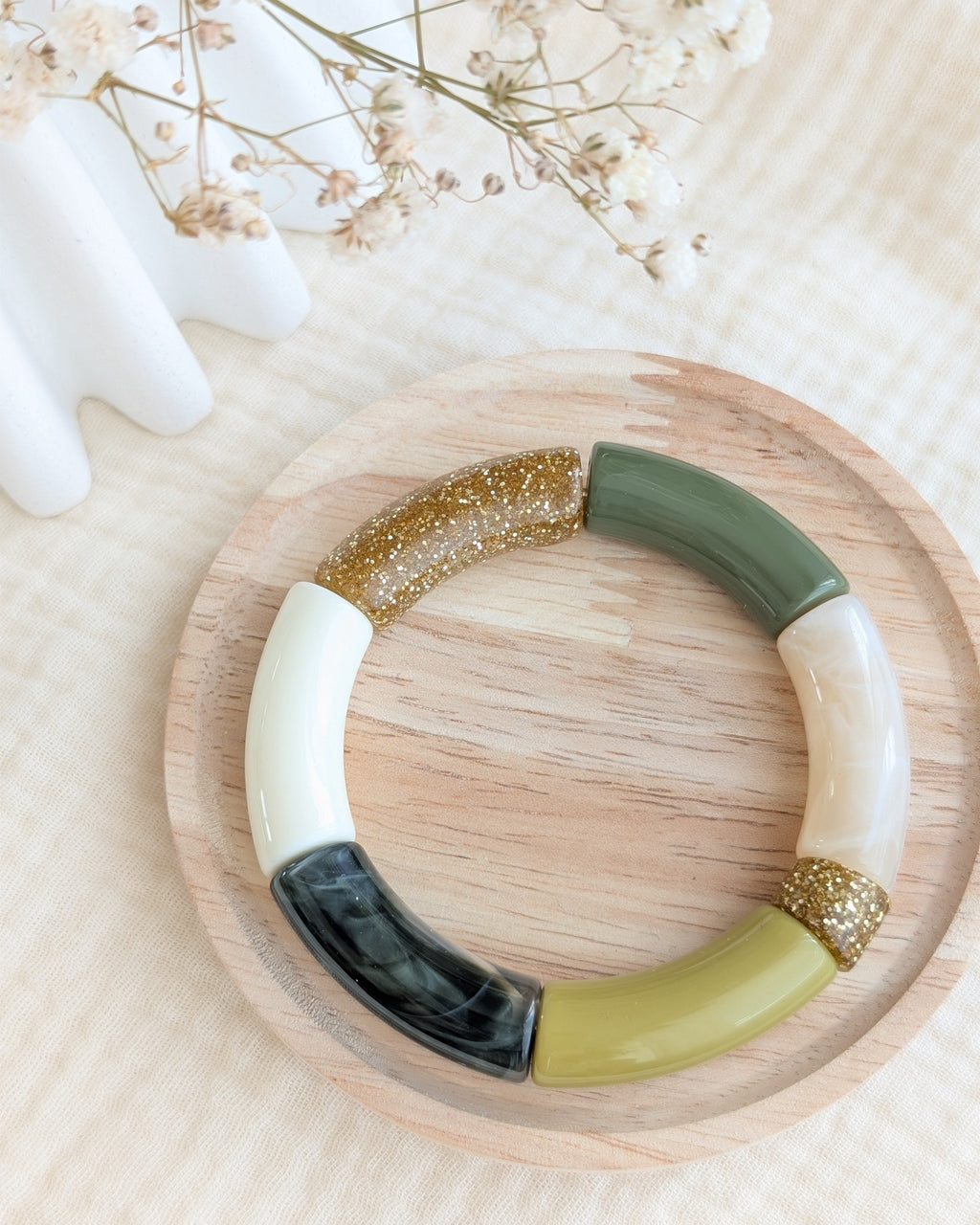 Bracelet perles tube vert olve glitter Créations la Tête dans les Nétoiles