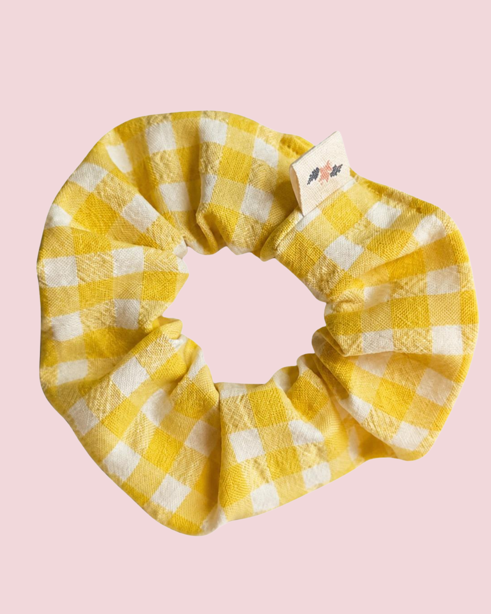Chouchou cheveuc coton vichy jaune et blanc.  Créations artisanales La Tête dans les nétoiles