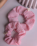 chouchou tissu seersucker gaufré corail et blanc deux tailles adulte et enfant. créations arttisanales La Tête dans les Nétoiles