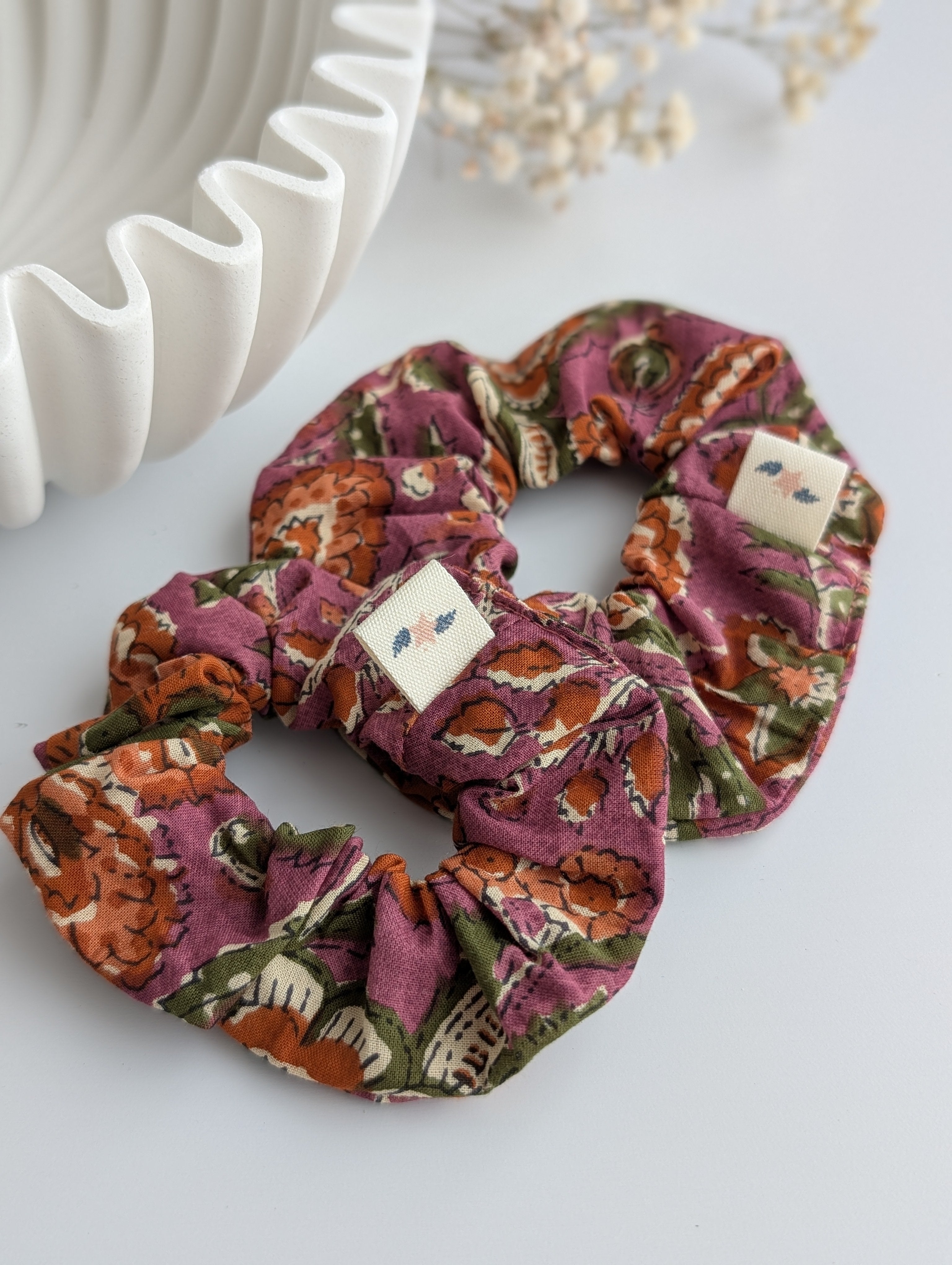 Duo de Chouchou inspiration floral indienne mauve terracotta taille enfant femme créations artisanales La Tête dans les Nétoiles