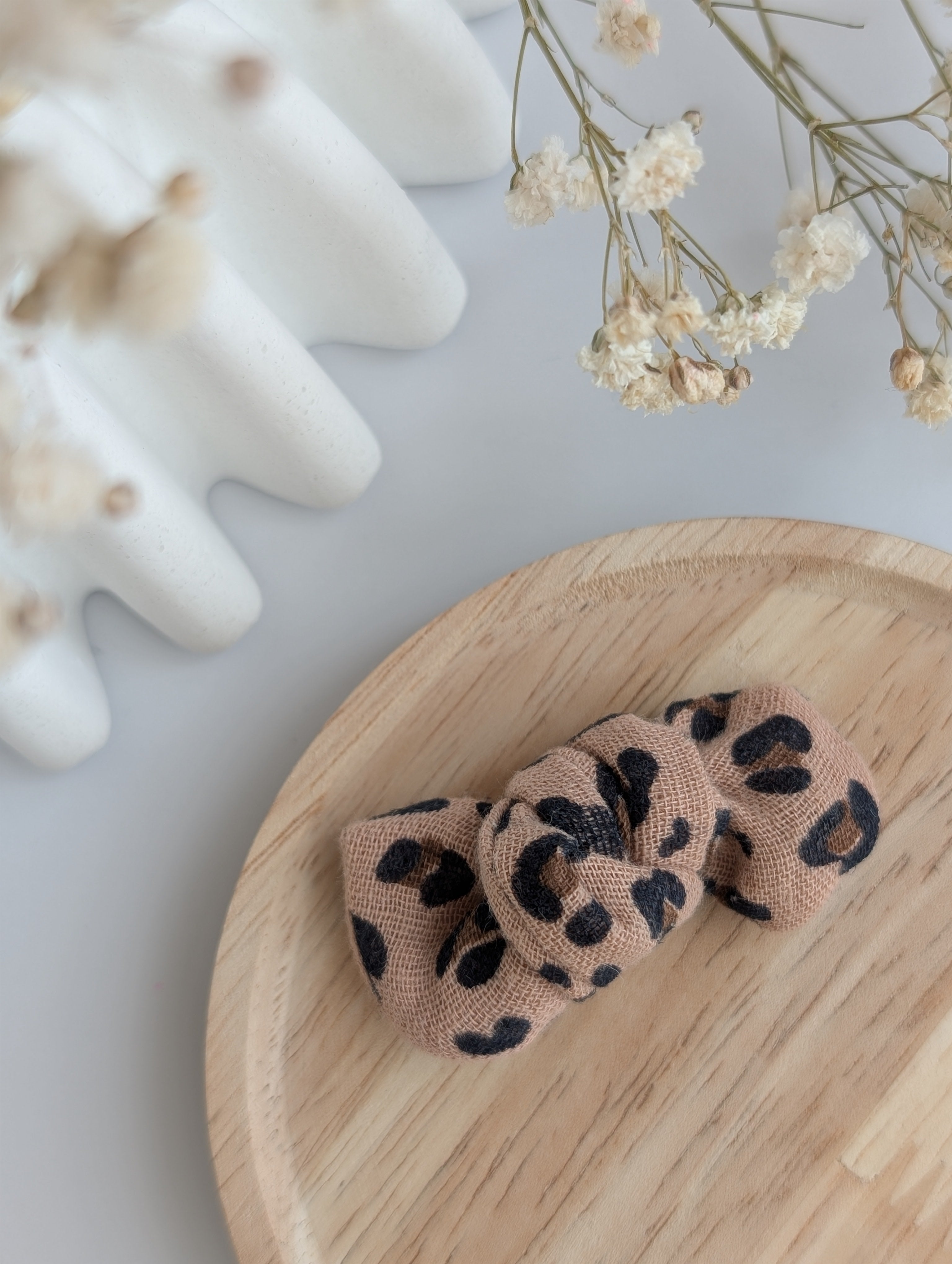 Noeud cheveux gaze de coton léopard