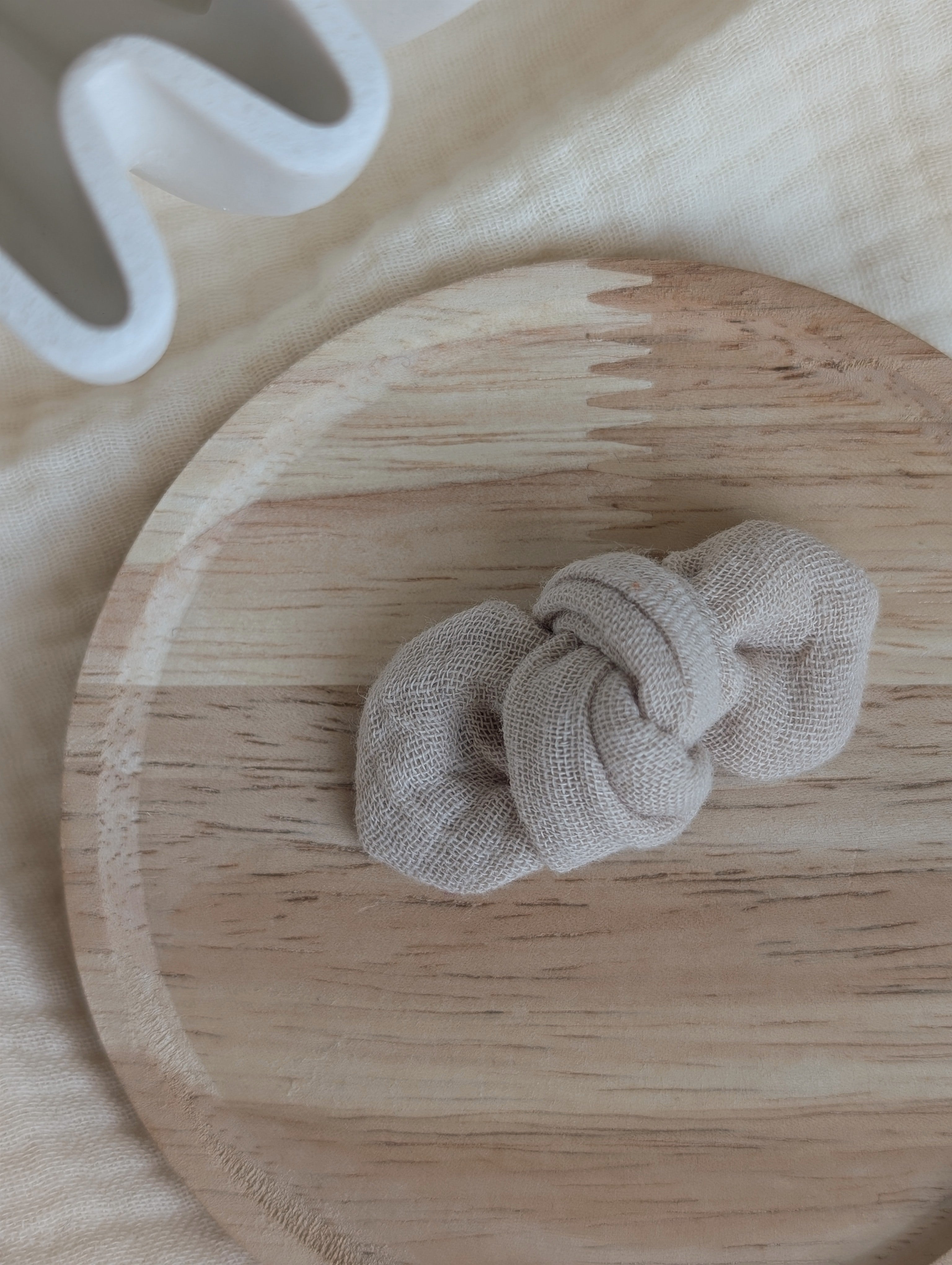 Noeud cheveux gaze de coton tons marron/beige