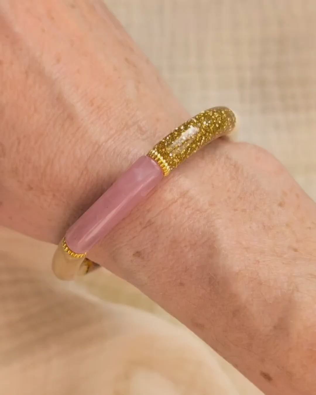 Bracelet perles tube LISON rose marbré doux et glitter doré